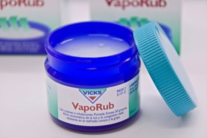 2 Yaşından Küçüklere Vicks VapoRub Kullanmayın!--