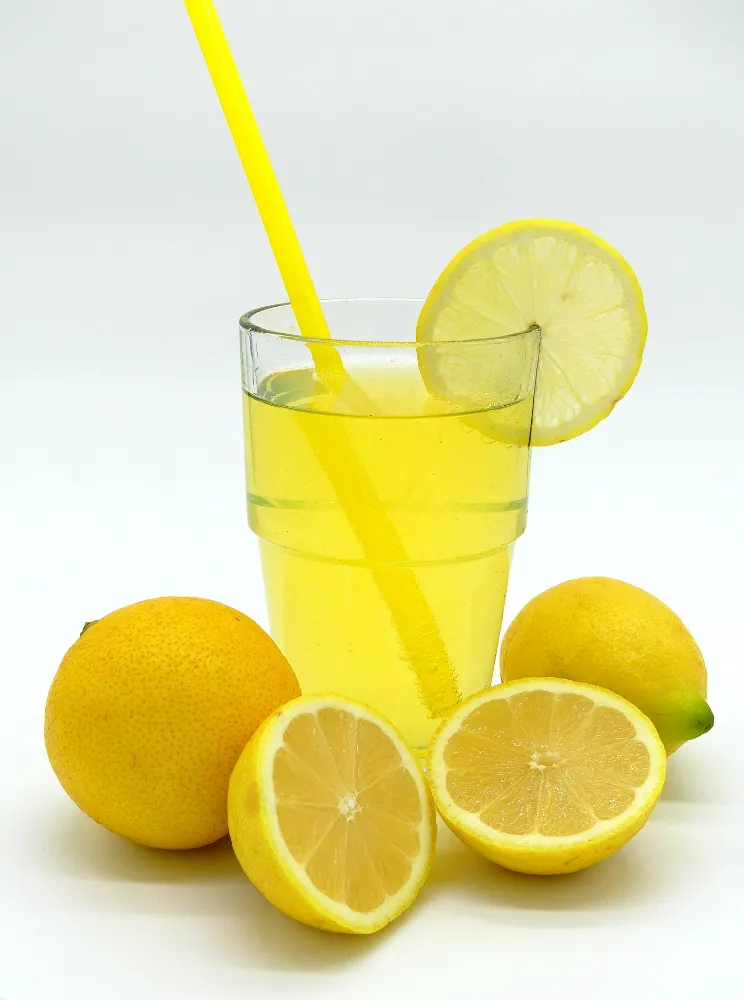 Oturma Grubundaki Limonata Lekeleri: Temizleme Yöntemleri