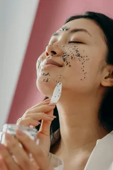 Evde Doğal Cilt Bakımı Nasıl Yapılır?